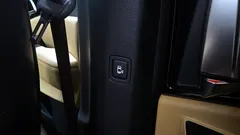 2023 Kia Carnival Gasoline 9-Seater Prestige — фото 19