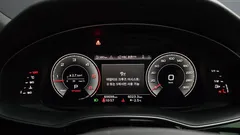 2022 Audi Q8 50 TDI Quattro Premium — фото 8