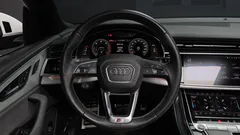 2022 Audi Q8 50 TDI Quattro Premium — фото 13