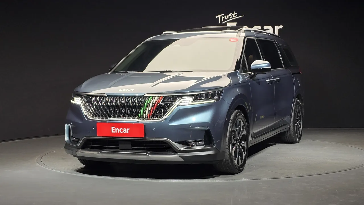 2023 Kia Carnival Diesel 9-Seater Signature