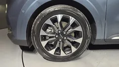 2023 Kia Carnival Diesel 9-Seater Signature — фото 5