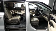 2023 Kia Carnival Gasoline 7-Seater Signature — фото 11