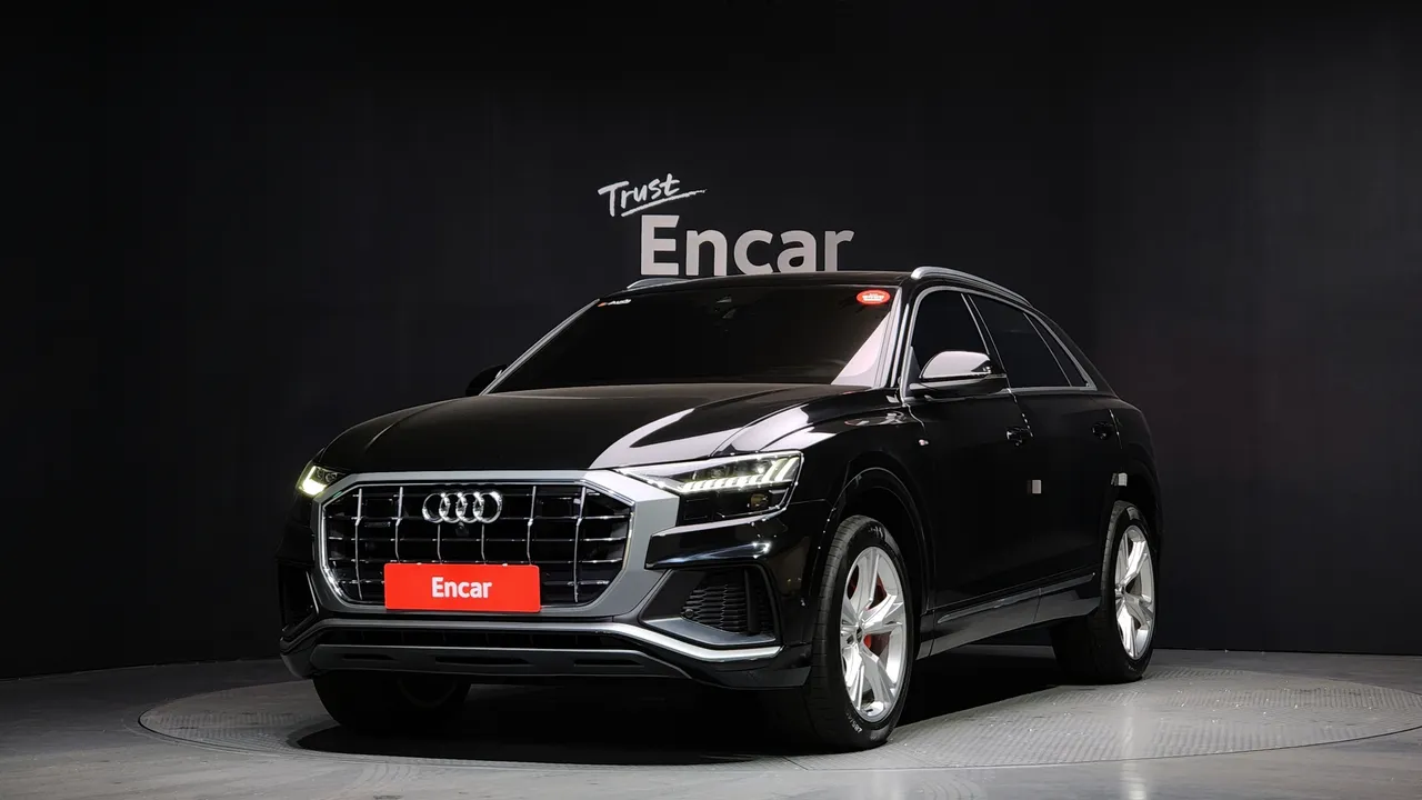 2022 Audi Q8 45 TDI Quattro Premium