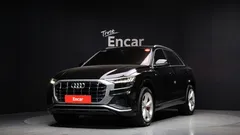 2022 Audi Q8 45 TDI Quattro Premium — фото 1