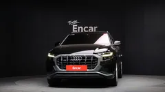 2022 Audi Q8 45 TDI Quattro Premium — фото 3