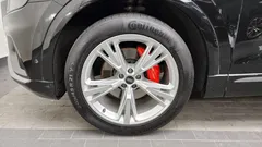 2022 Audi Q8 45 TDI Quattro Premium — фото 5