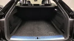 2022 Audi Q8 45 TDI Quattro Premium — фото 20
