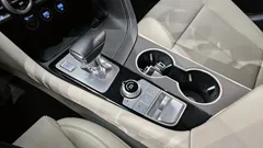2023 Genesis G70 Gasoline 2.0T 2WD, белый — фото 9