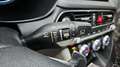 2023 Genesis G70 Gasoline 2.0T 2WD, белый — фото 17