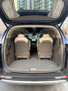 2023 Kia Carnival Gasoline 9-Seater Hi-Limousine — фото 16