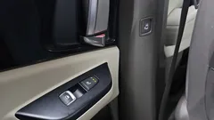 2023 Kia Carnival Diesel 9-Seater Prestige — фото 19
