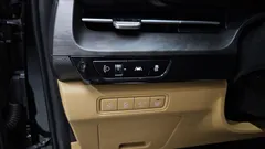 2022 Kia Carnival Diesel 9-Seater Noblesse — фото 18