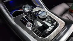 2023 BMW X6 xDrive40i M Sport, белый — фото 9