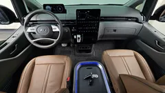 2023 Hyundai Staria 4WD Lounge 9-Seater — фото 7