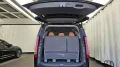 2023 Hyundai Staria 4WD Lounge 9-Seater — фото 20