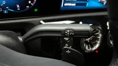 2022 Mercedes-Benz A-Class A220 Sedan, белый — фото 9