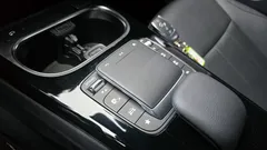 2022 Mercedes-Benz A-Class A220 Sedan, белый — фото 18