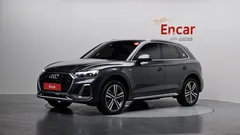 2022 Audi Q5 45 TFSI Quattro Premium — фото 1