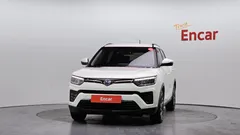 2022 SsangYong Tivoli Gasoline 1.5 2WD — фото 3
