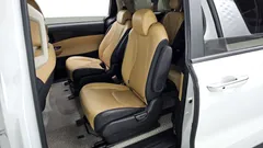 2023 Kia Carnival Diesel 9-Seater Prestige — фото 12