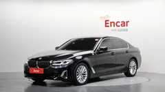 2023 BMW 5-Series 520i Luxury — фото 1