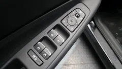2023 Hyundai Santa Fe HEV 1.6 2WD — фото 18