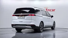 2023 Kia Carnival Gasoline 9-Seater Prestige — фото 2