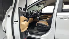 2023 Kia Carnival Gasoline 9-Seater Prestige — фото 10