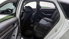 2022 Honda Accord 2.0 Hybrid Touring — фото 11