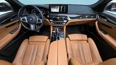 2022 BMW 5-Series 520i M Sport — фото 7
