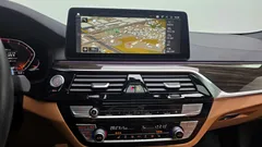 2022 BMW 5-Series 520i M Sport — фото 15