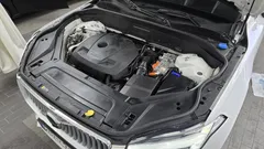 2023 Volvo XC90 T8 Ultimate Bright Hybrid — фото 6