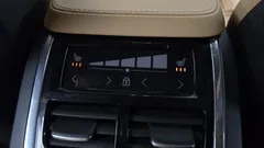2023 Volvo XC90 T8 Ultimate Bright Hybrid — фото 19