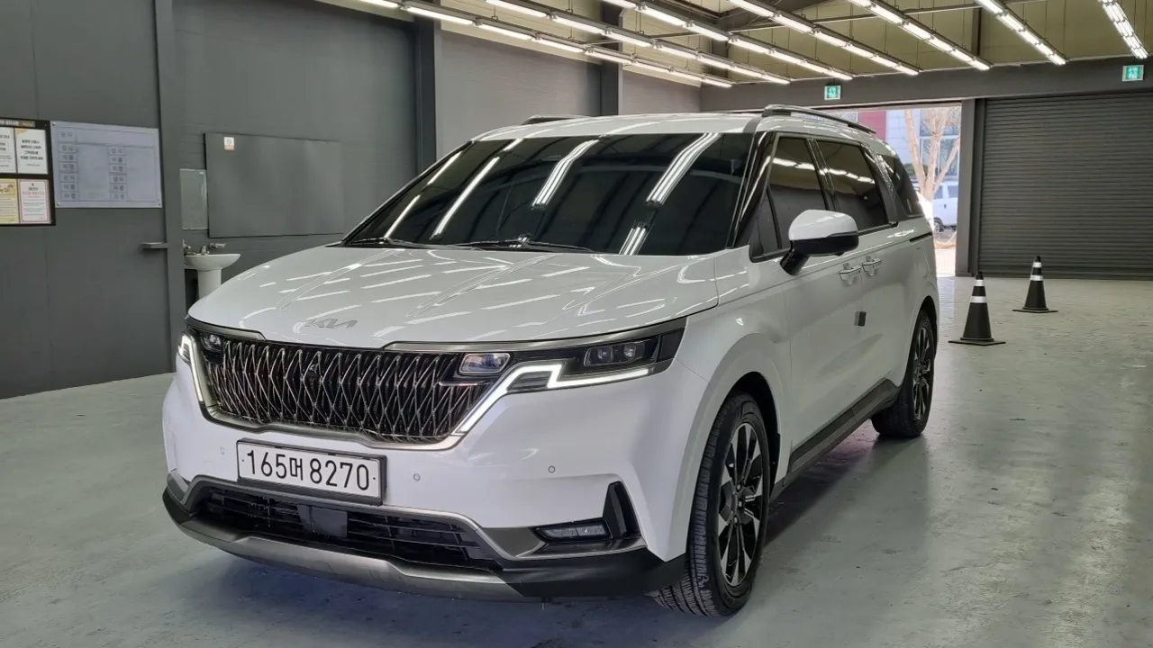 2023 Kia Carnival Diesel 9-Seater Noblesse