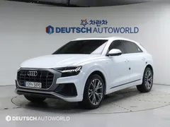 2021 Audi Q8 50 TDI Quattro Premium, белый — фото 13