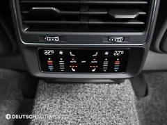 2021 Audi Q8 50 TDI Quattro Premium, белый — фото 20
