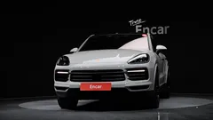 2022 Porsche Cayenne 3.0 COUPE PLATINUM EDITION — фото 3