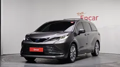2021 Toyota Sienna 2.5 Hybrid 2WD, серый — фото 11