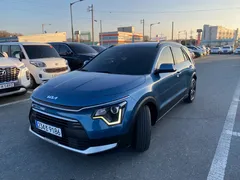 2022 Kia Niro Prestige — фото 2
