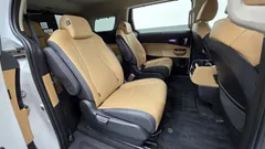 2023 Kia Carnival Diesel 9-Seater Signature — фото 19