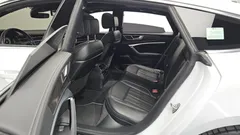 2021 Audi A7 55 TFSI Quattro Premium, белый — фото 15