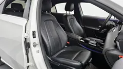 2021 Mercedes-Benz A-Class A200d Sedan, белый — фото 10
