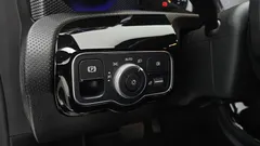 2021 Mercedes-Benz A-Class A200d Sedan, белый — фото 16