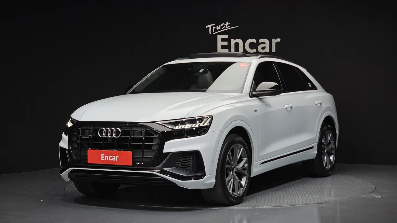 2022 Audi Q8 55 TFSI Quattro Premium