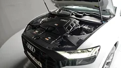 2022 Audi Q8 55 TFSI Quattro Premium — фото 6