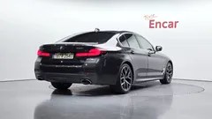 2022 BMW 5-Series 530i xDrive M Sport Package — фото 2