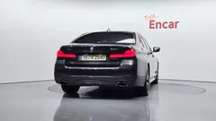 2022 BMW 5-Series 530i xDrive M Sport Package — фото 4