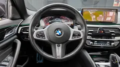 2022 BMW 5-Series 530i xDrive M Sport Package — фото 13