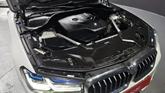 2023 BMW 5-Series 530i M Sport Package — фото 6