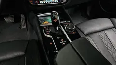 2023 BMW 5-Series 530i M Sport Package — фото 9